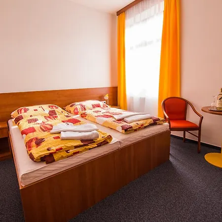 Hotel Morava 3*