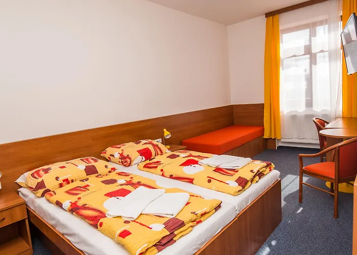 ホテル Morava ズノイモ